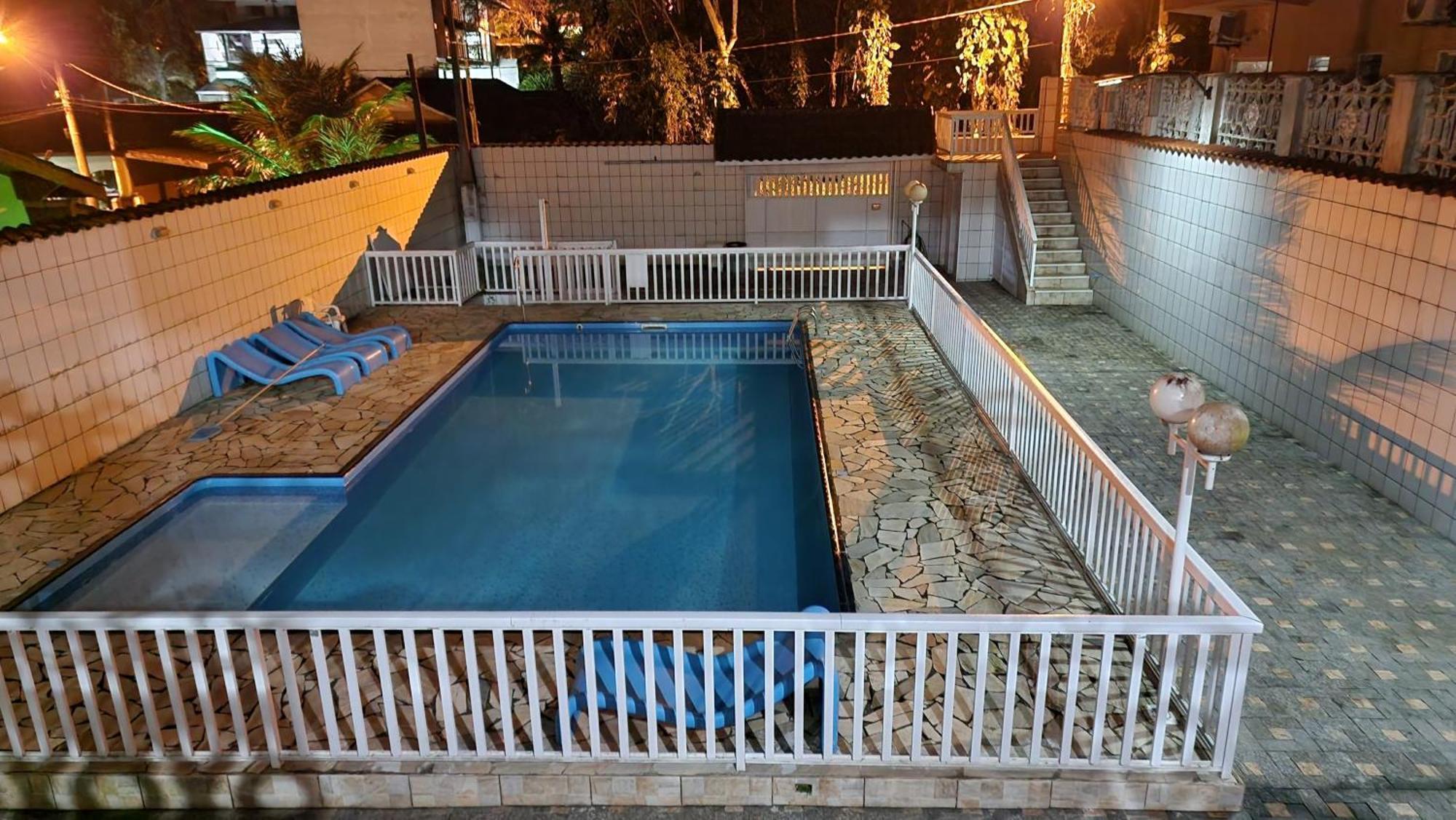 Suites Ubatuba Praia Da Lagoinha Exteriör bild